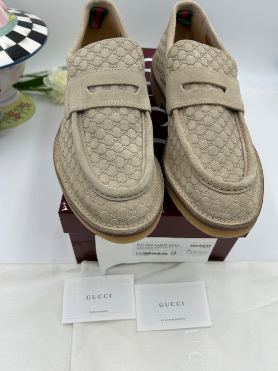 Men’s Gucci Suede Web Loafers.  Size 11/fits 11.5 US. Made in Italy. main image 4